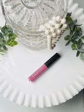 Lace Face Liquid Lipstick