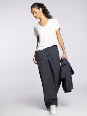 The Walker Pant Charcoal Blue