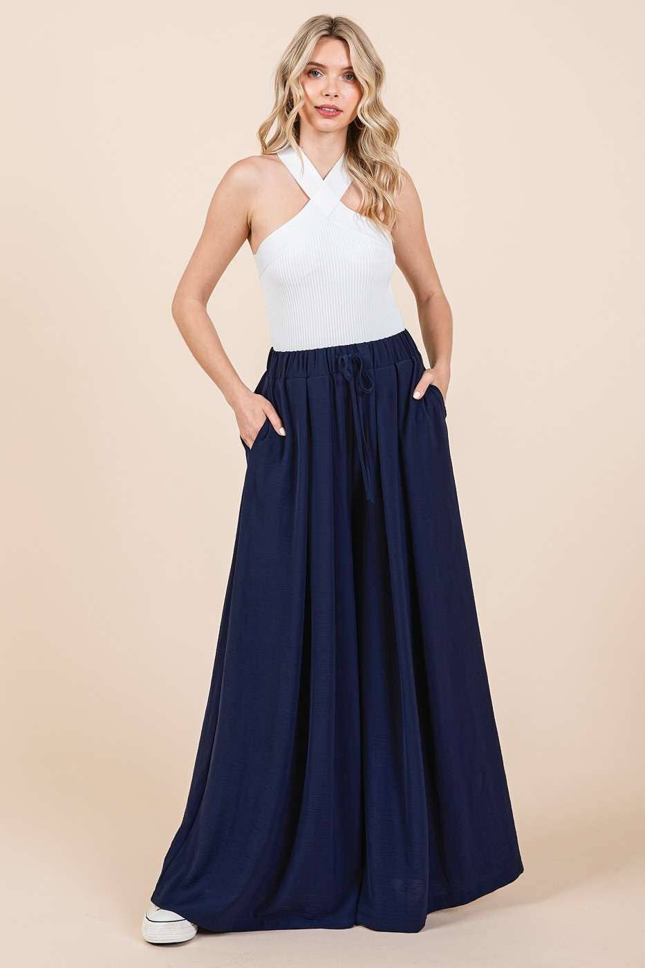 Air-Flow Pleated Wide Leg Pant