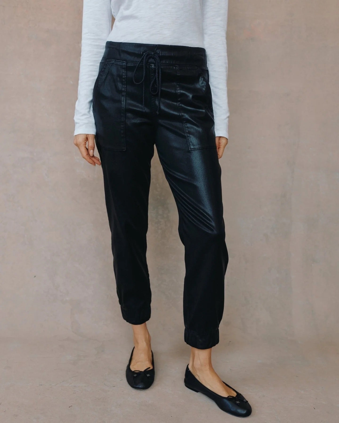 Chelsea Luxe Pocket Jogger - Black