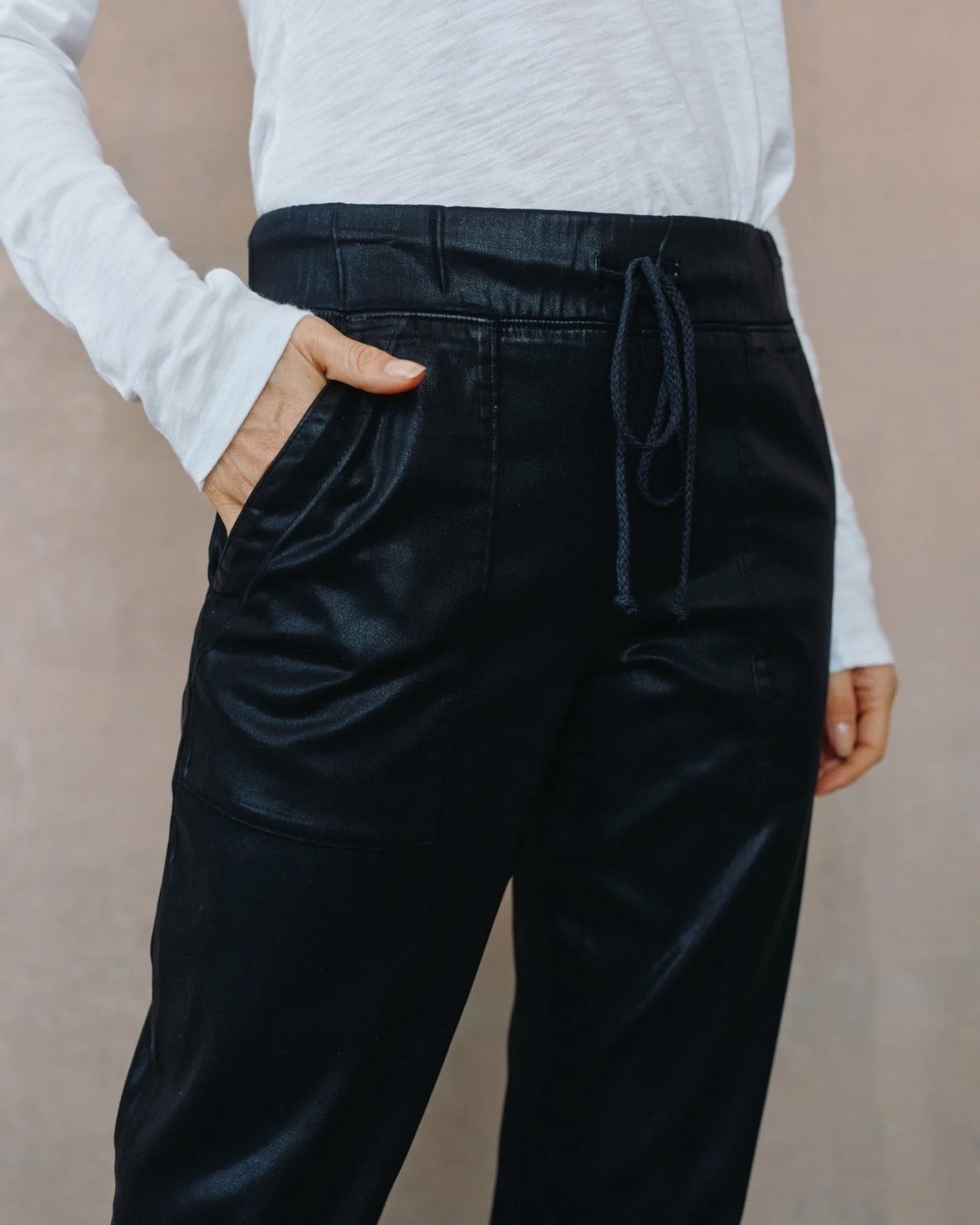 Chelsea Luxe Pocket Jogger - Black