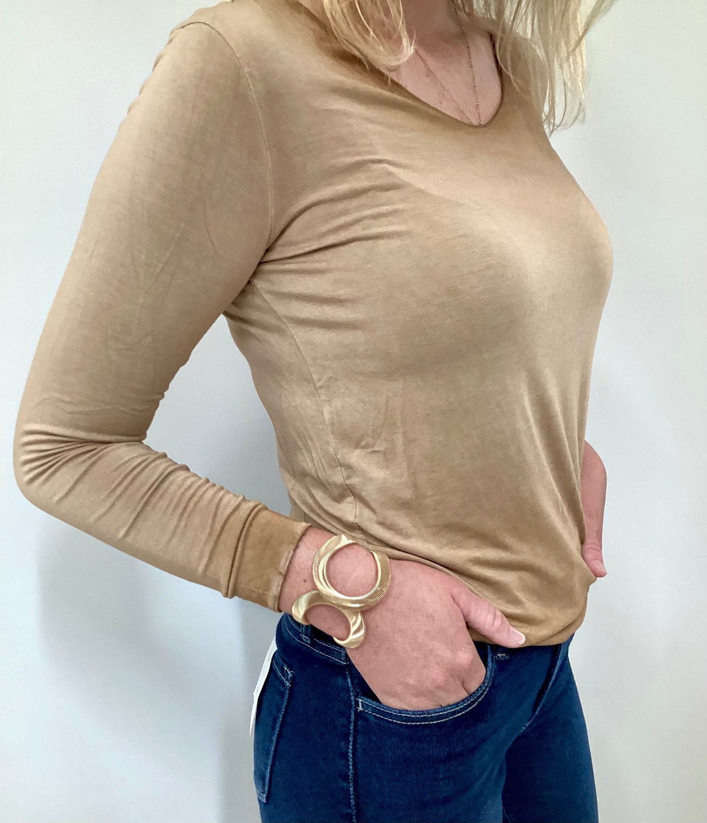 Mineral Wash V-Neck Long Sleeve Top