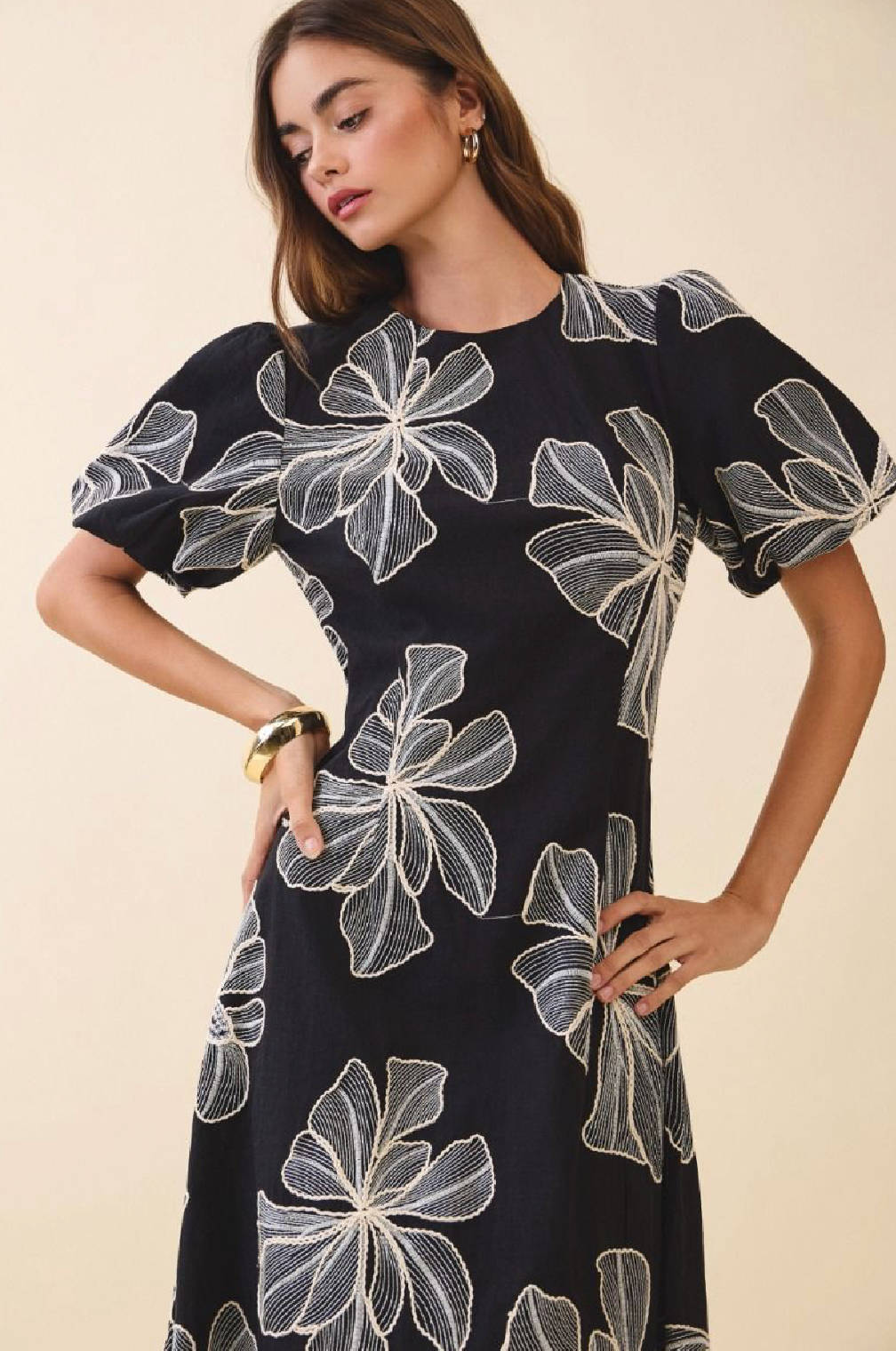 Embroidered Midi Dress with Round Neck