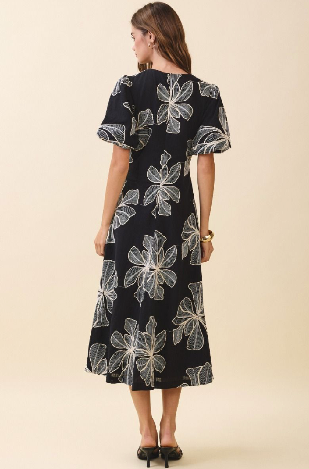 Embroidered Midi Dress with Round Neck