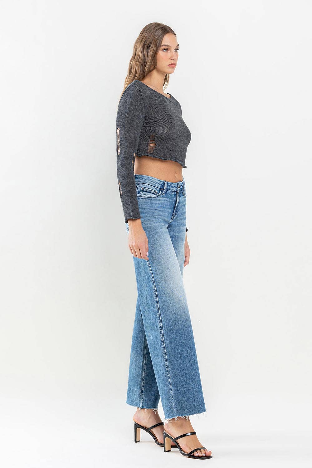 MID RISE ANKLE RAW HEM WIDE LEG JEANS