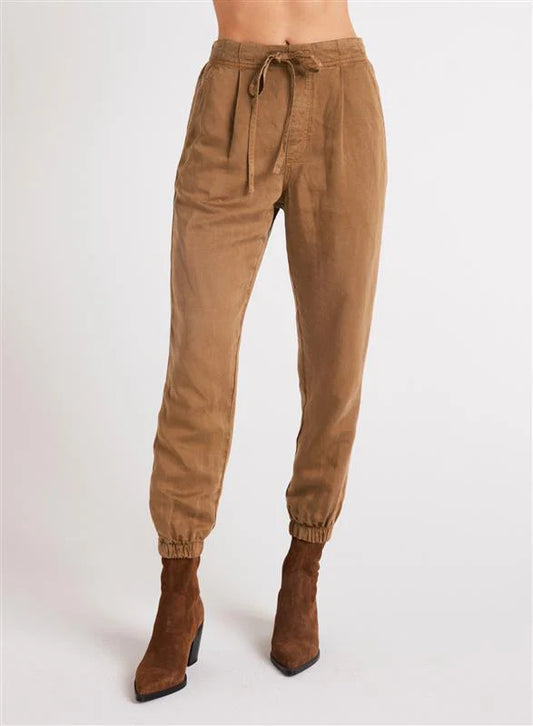 Luna Pleat Front Jogger Topaz Brown